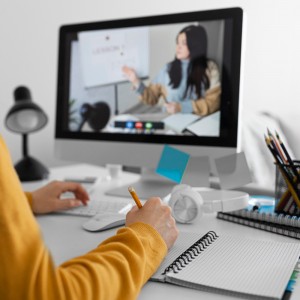 five-reasons-to-take-an-online-masters-course-in-2021
