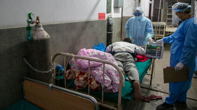Fauci Joins Calls For Nationwide Lockdown To Contain India's Covid Crisis