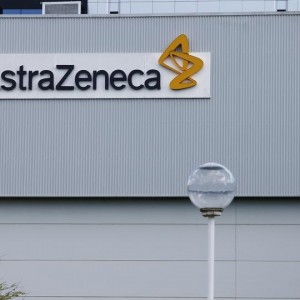 astrazenecas-covid-19-antibody-treatment-failed-to-prevent-symptoms-in-exposed-individuals
