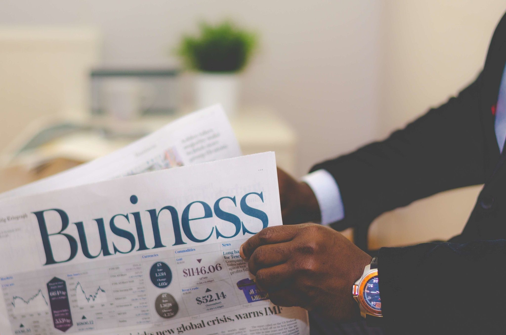 4 Ways Businesses Can Research And Exploit Industry Trends For Success