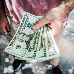 most-of-americas-extra-savings-during-the-pandemic-are-going-to-the-wealthy