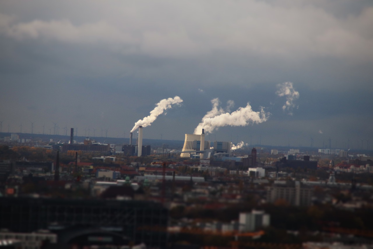 India : Air Pollution Could Reduce Life Expectancy by 9 years