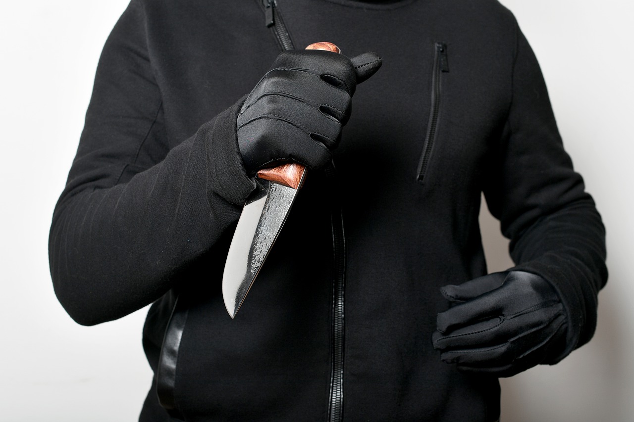 Extremist Supermarket Stabbing: Watch Your Back This Weekend!