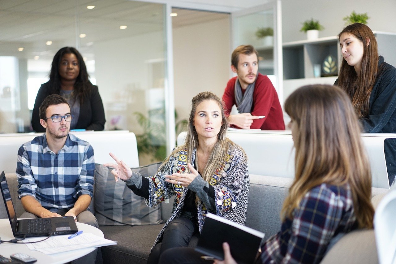 Want To Start Your Own Business? Here Are 8 Tips From The Pros