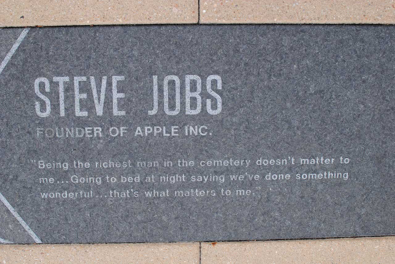 Bill Gates, Elon Musk And Other Leaders On The Best Lessons They Learned From Steve Jobs