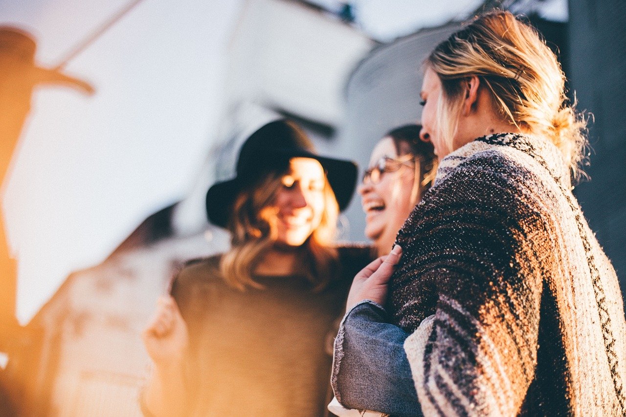 7 Powerful Tactics Mentally Strong People Use To Handle Toxic Co-Workers