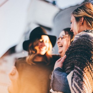 7 Powerful Tactics Mentally Strong People Use To Handle Toxic Co-Workers