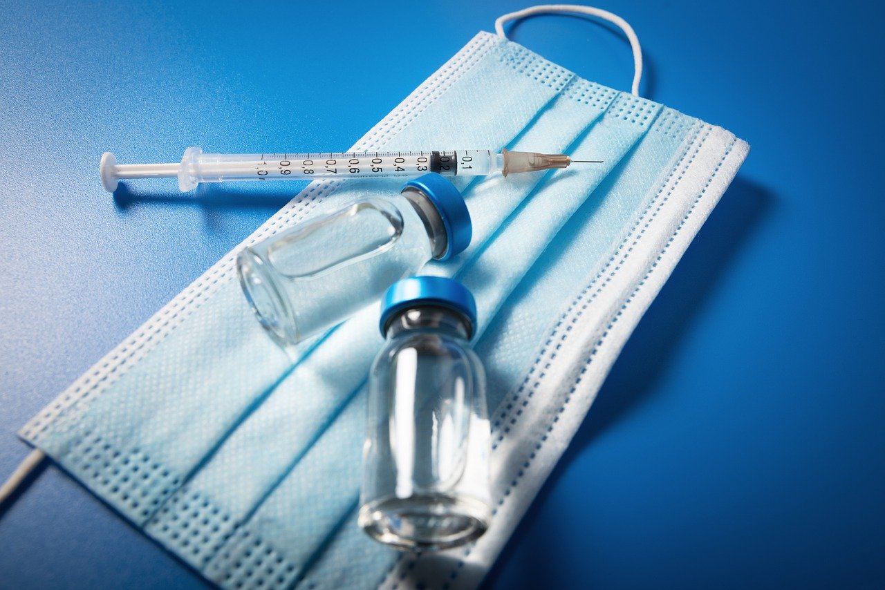 Texas Governor Bars All COVID-19 Vaccine Mandates In State, Rips Biden For 'Bullying'