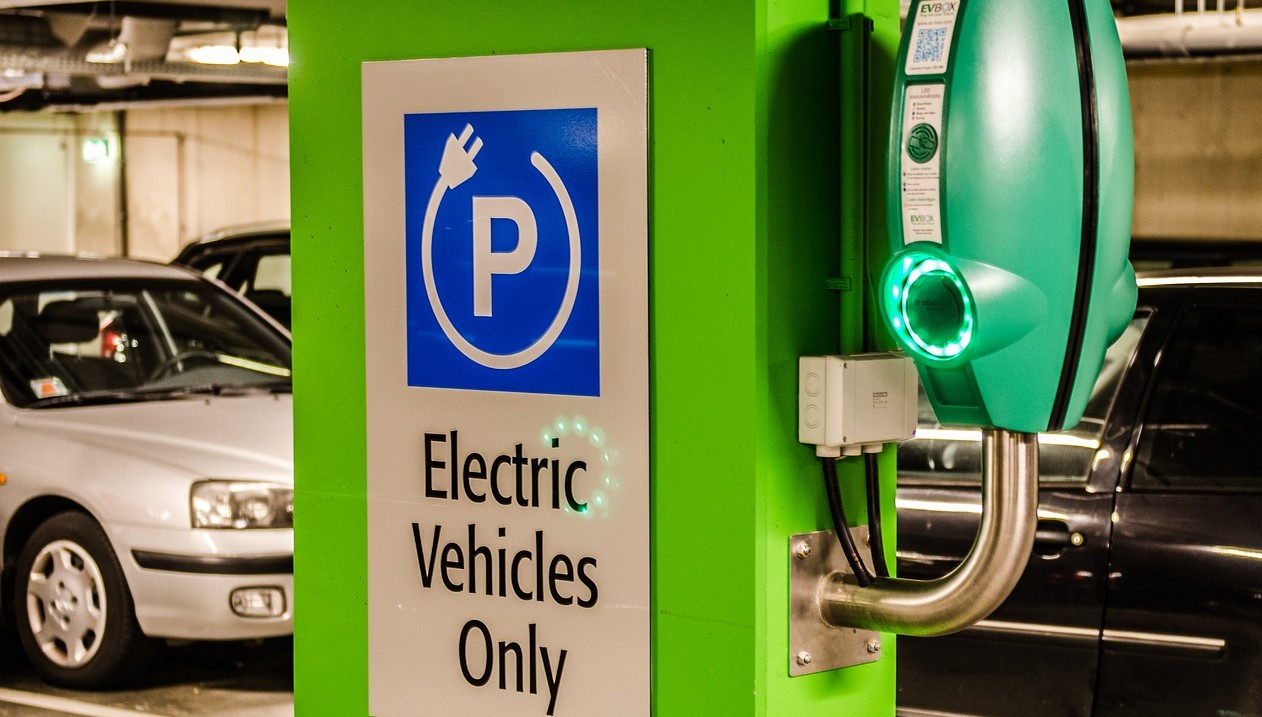 Ford Will Spend $315 million To Convert A British Factory Electric Vehicle Production Plant