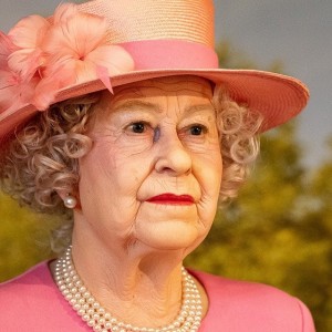 queen-elizabeth-you-are-as-old-as-you-feel-cancels-trip-to-northern-ireland-due-to-medical-advice
