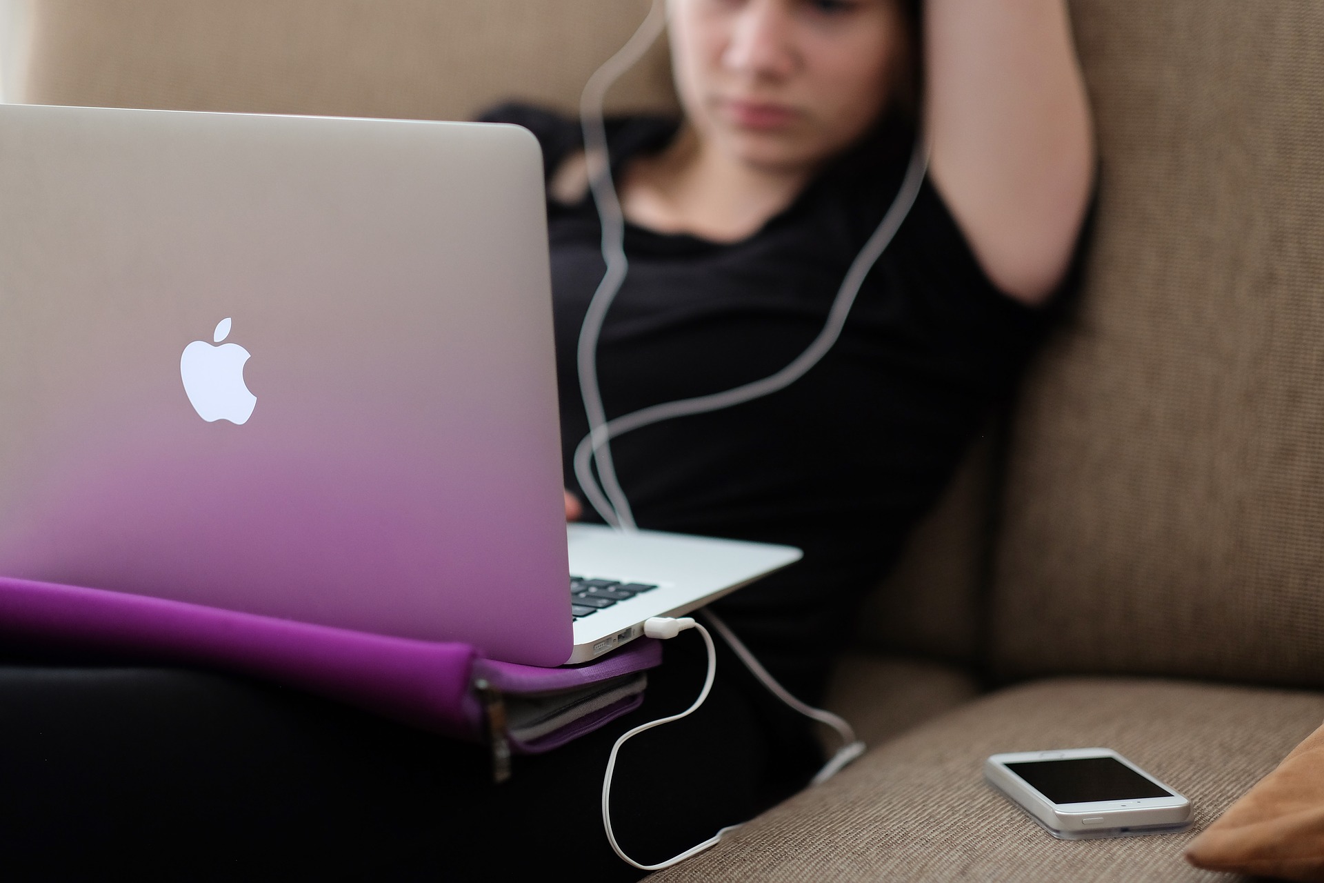 Apple CEO Tim Cook Is Anti-Mindless Scrolling: ‘I Think It’s Bad For Your Mental Health’