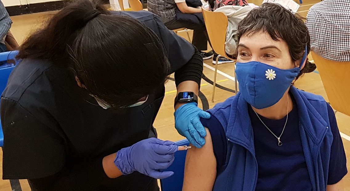 Israel Covid -19  Vaccine Booster. Here's What The World Could Learn
