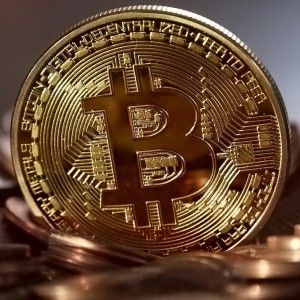 bitcoin-and-other-risk-assets-plunged-as-new-covid-variant-emerged