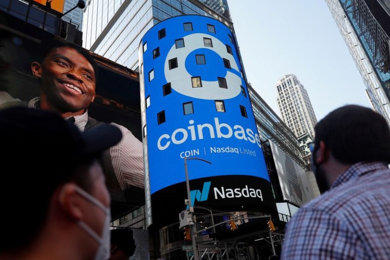  Coinbase  & Mastercard Partner On NFT Purchases