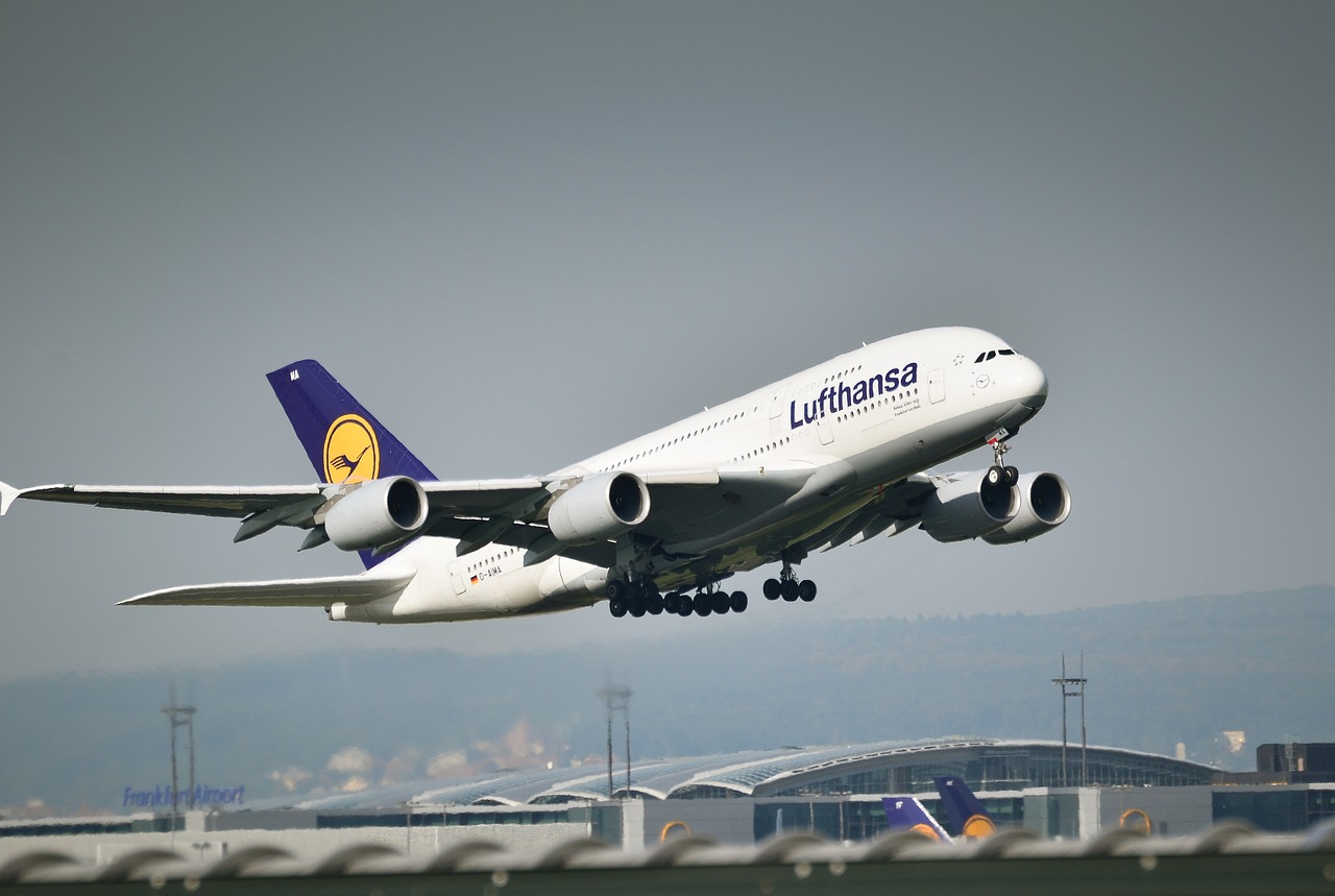 Lufthansa is set to buy 40% stake in Alitalia's successor ITA- Reports