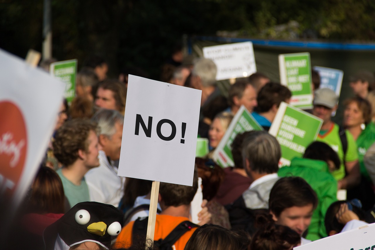 Serbia Revokes Rio Tinto Lithium Mine Permits Following Protests