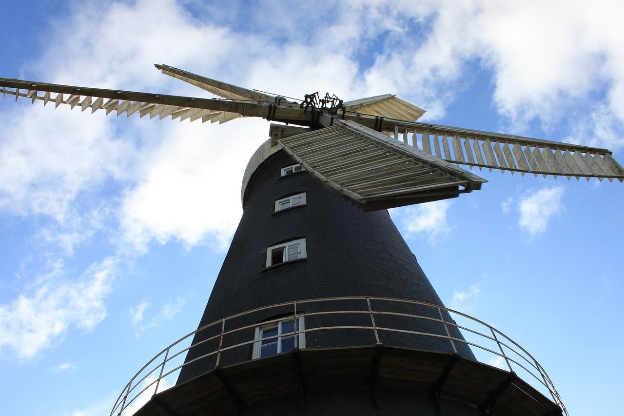UK Wind Energy Hits Record, Bringing Relief to Power Prices