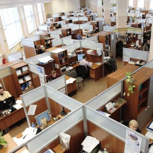 UK Unemployment Drops Below Pre-Covid Level for First Time