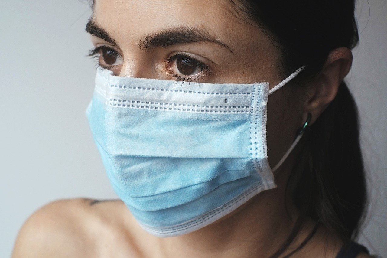 Heathrow Airport Drops Covid Face Mask Rules