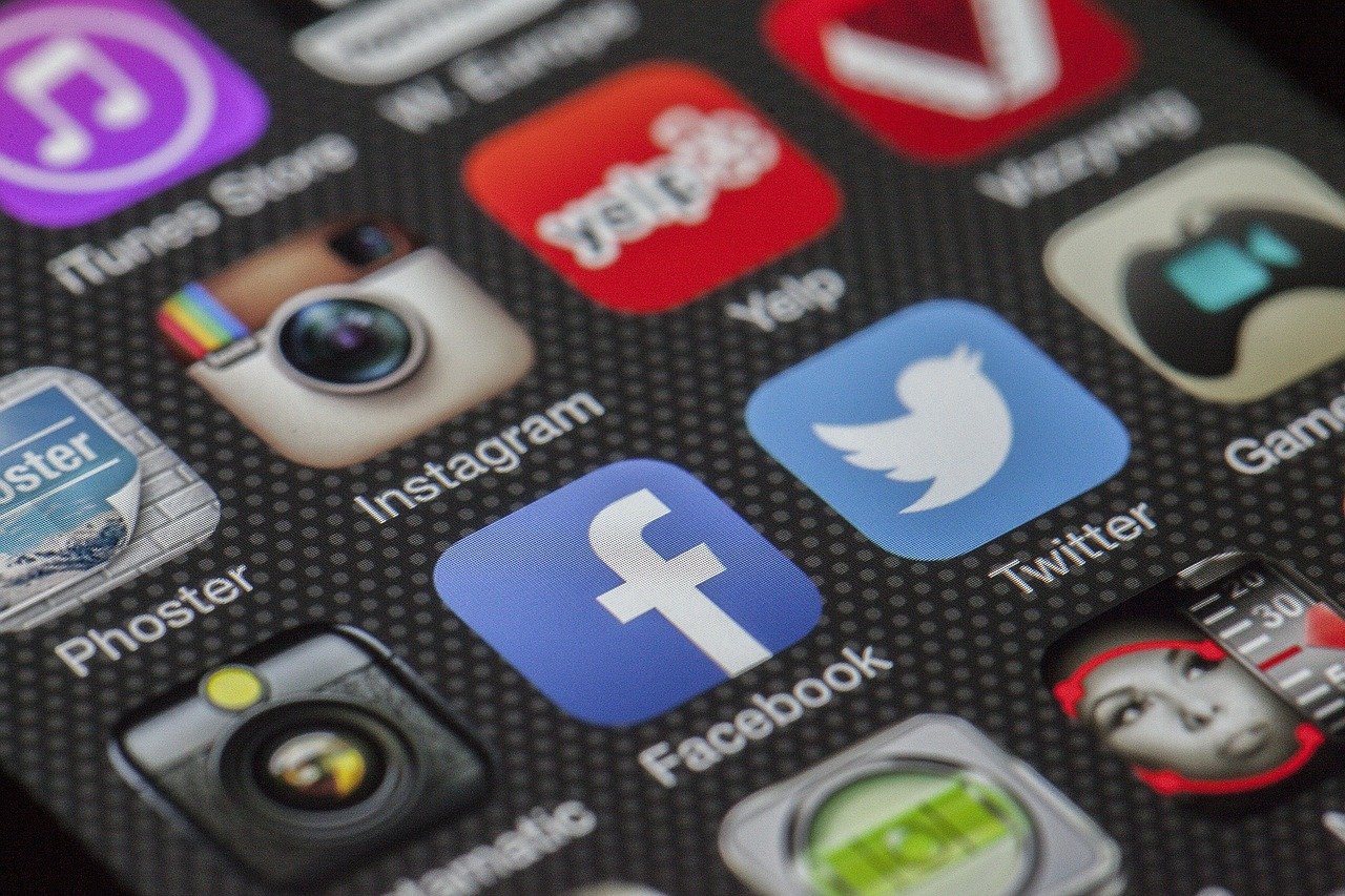 Russia’s Social Media Shutdown Has Cost Its Economy More Than $860 Million So Far This Year