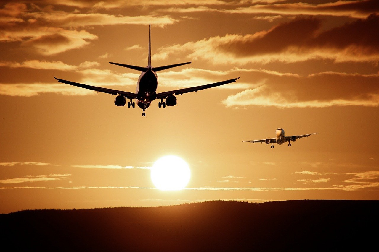 Airlines Are Flying Up To 40% Longer Routes To Avoid Russia