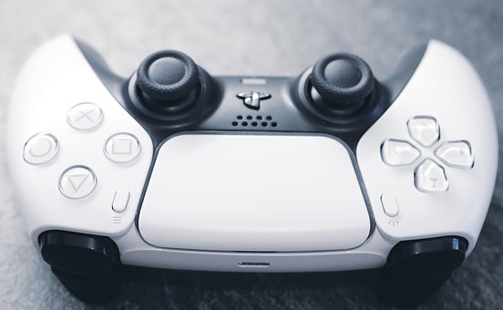 Sony Aims To Sell 18 Million PS5 Consoles This Year Amid China Lockdown Risk