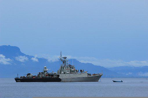 China Warned U.S. Warship As It Transited Taiwan Strait