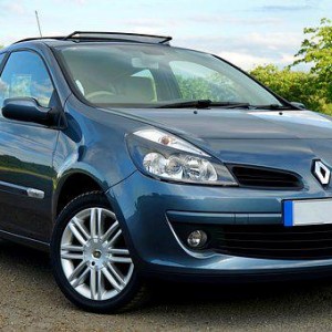 renault-sells-stake-in-russias-avtovaz-with-buyback-option