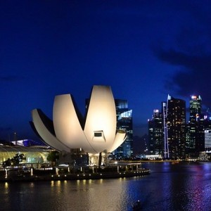 Singapore Improves Opening While Hong Kong Is Stifled By Restrictions: Dilemma Of Asian Business Hub