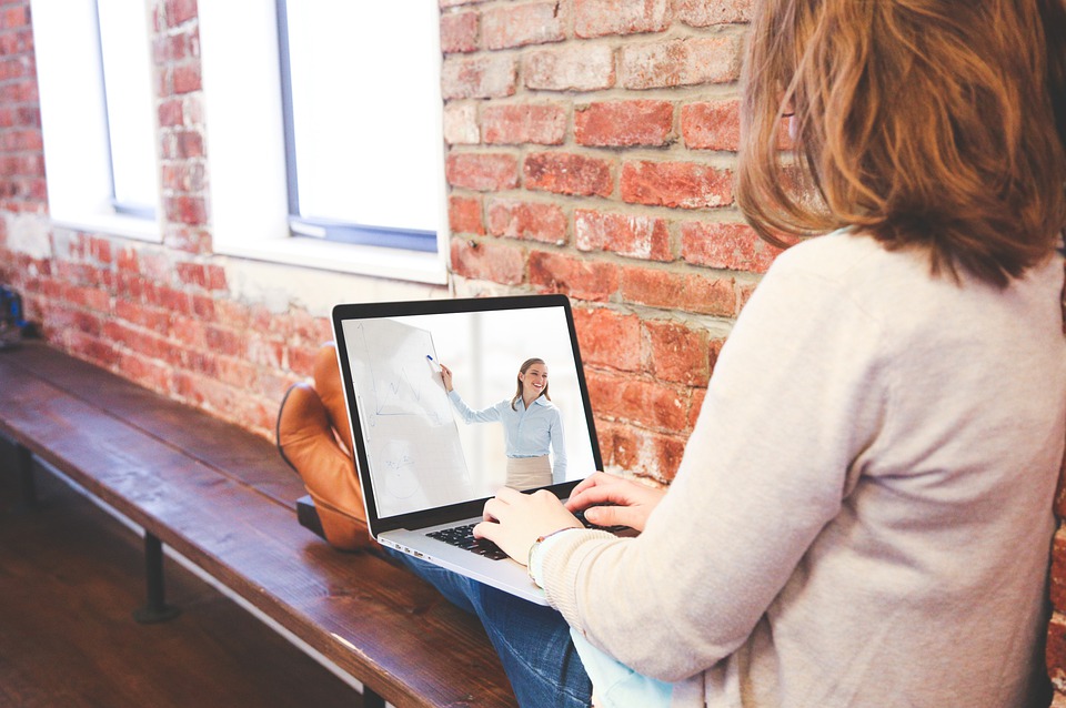 5 Reasons You Should Consider Online Learning