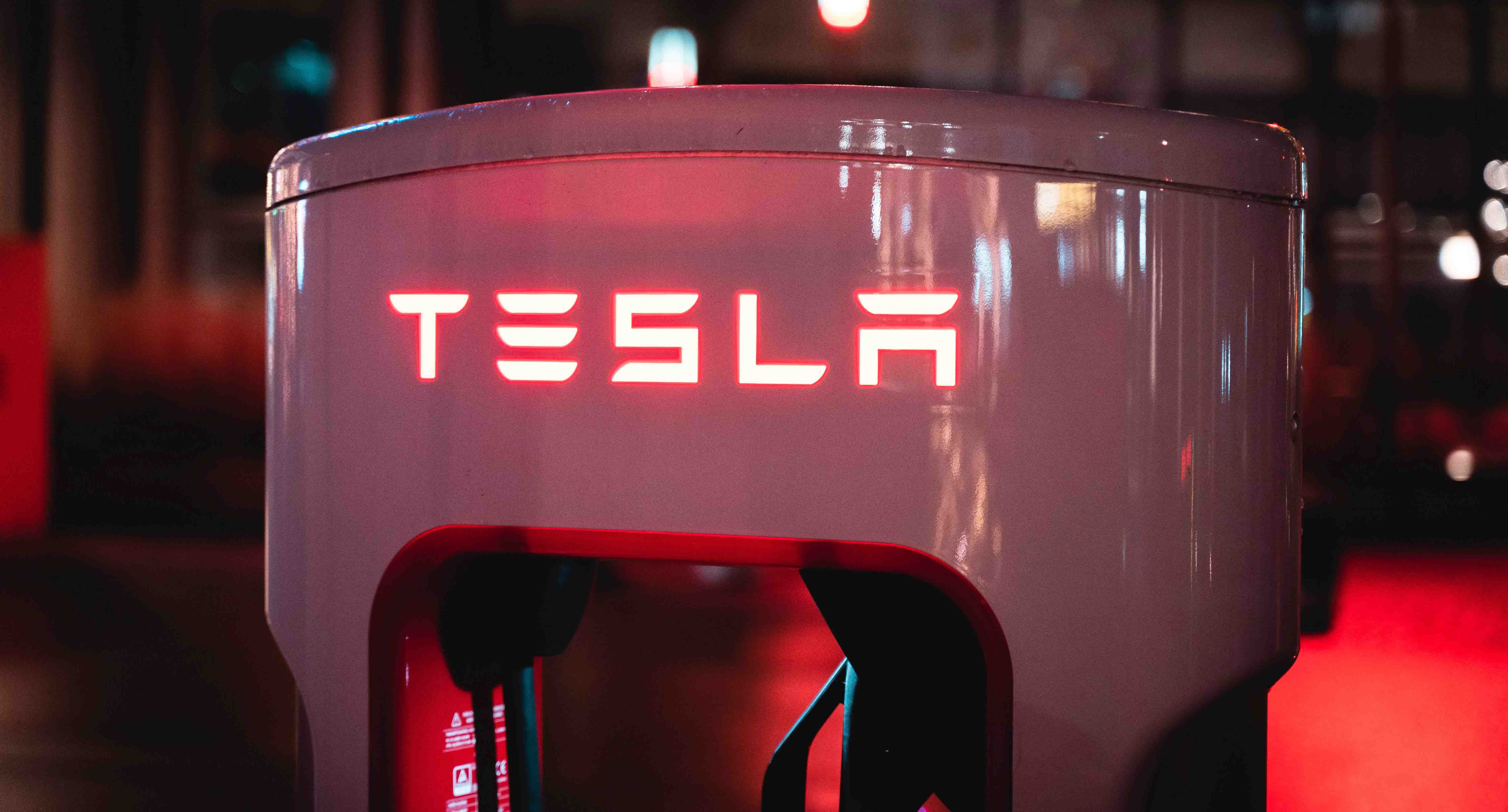 Elon Musk Concerned About Keeping Tesla Out Of Bankruptcy