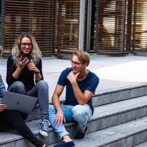 winland-academy-caught-hiring-writers-for-uni-applications
