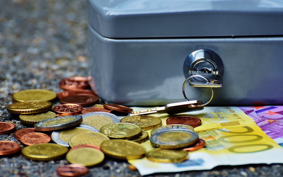 Savings To Be Obliterated Amid Threat Of 'Stagflation' In UK