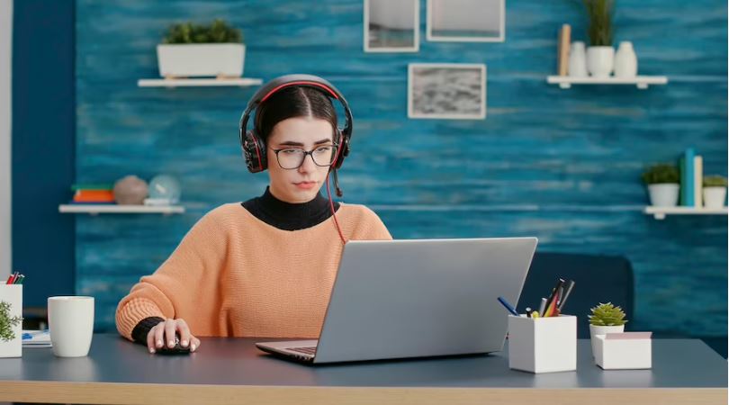 How to Effectively Combine Work with Studies