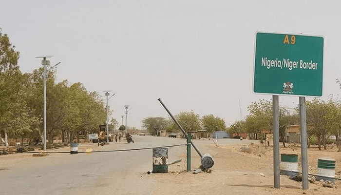 BREAKING: Nigeria opens land, air borders with Niger Republic