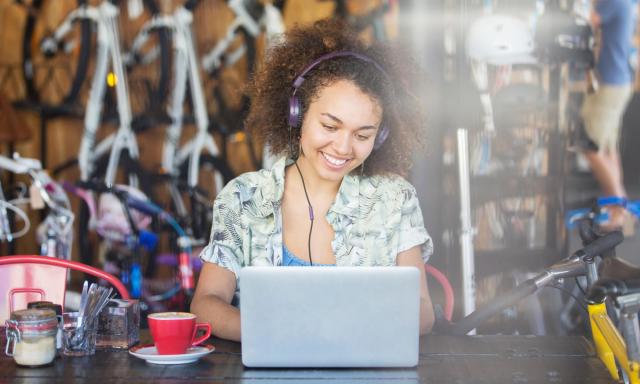Internet access linked to higher wellbeing, study finds