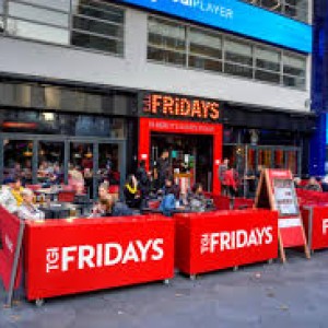 tgi-fridays-axes-1000-jobs-and-closes-35-restaurants-despite-rescue-deal