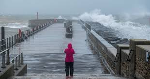 Storm Ashley Leaves Thousands without Power after UK was Pounded by 80mph Winds