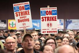 Boeing Machinists Reject New Labour Contract, Extend Strike