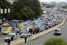 Traffic Jams as Thousands Return Home Following Lebanon Truce, Despite Israeli Warning
