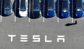Tesla “Actually Smart Summon” Feature Under Investigation for Causing  Crashes