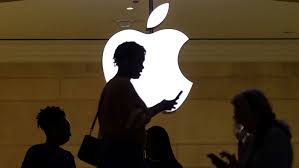 Apple to Invest $500 Billion in US Facilities amid China Tariffs