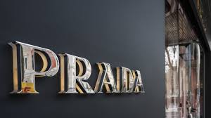 Prada Leads the Race to Acquire Versace in a €1.5 Billion Deal