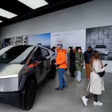 Tesla’s Stock Decline Sparks Investor Concerns Over EV Future